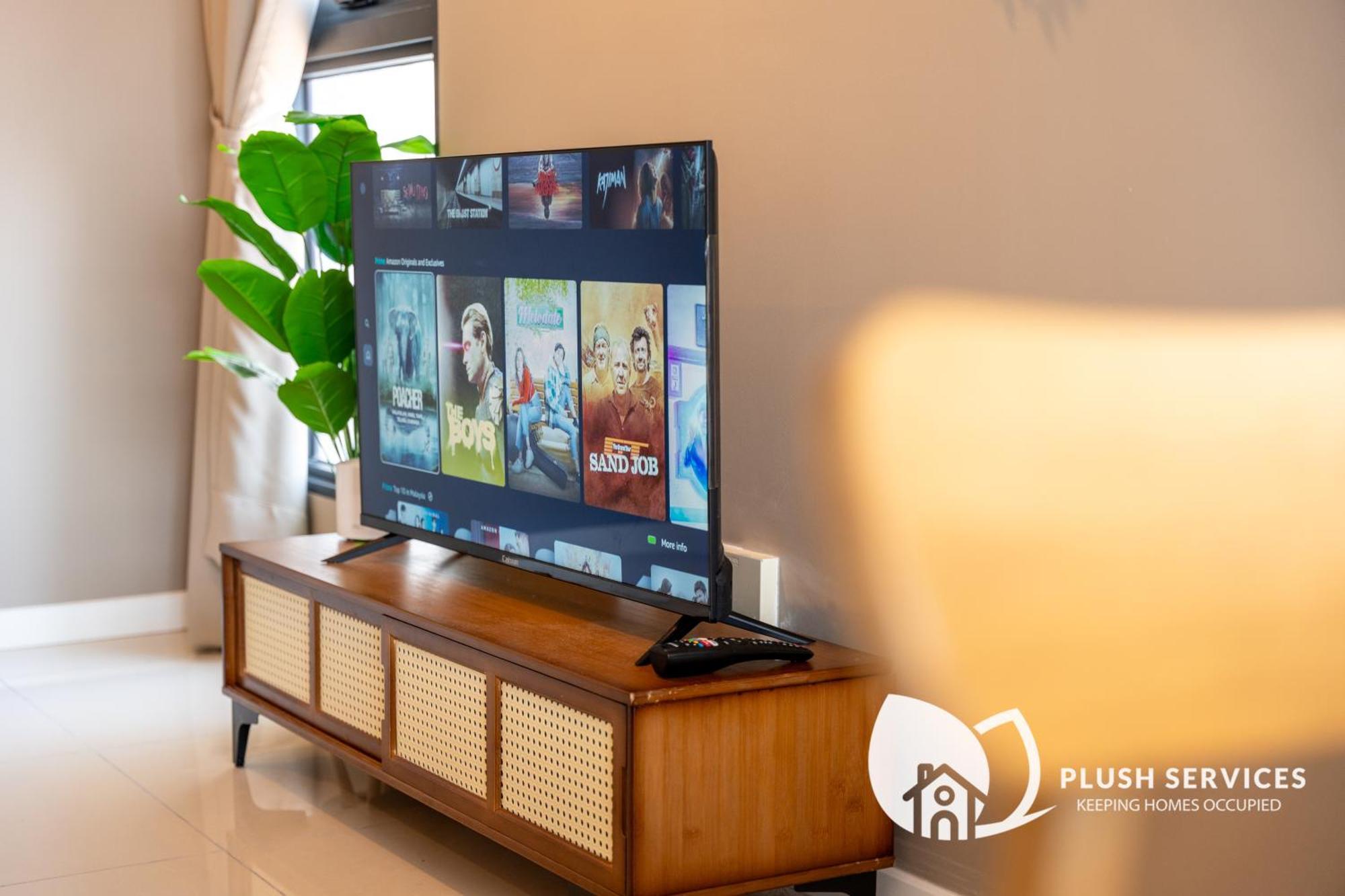 Highpark Suites At Petaling Jaya, Kelana Jaya By Plush Ngoại thất bức ảnh