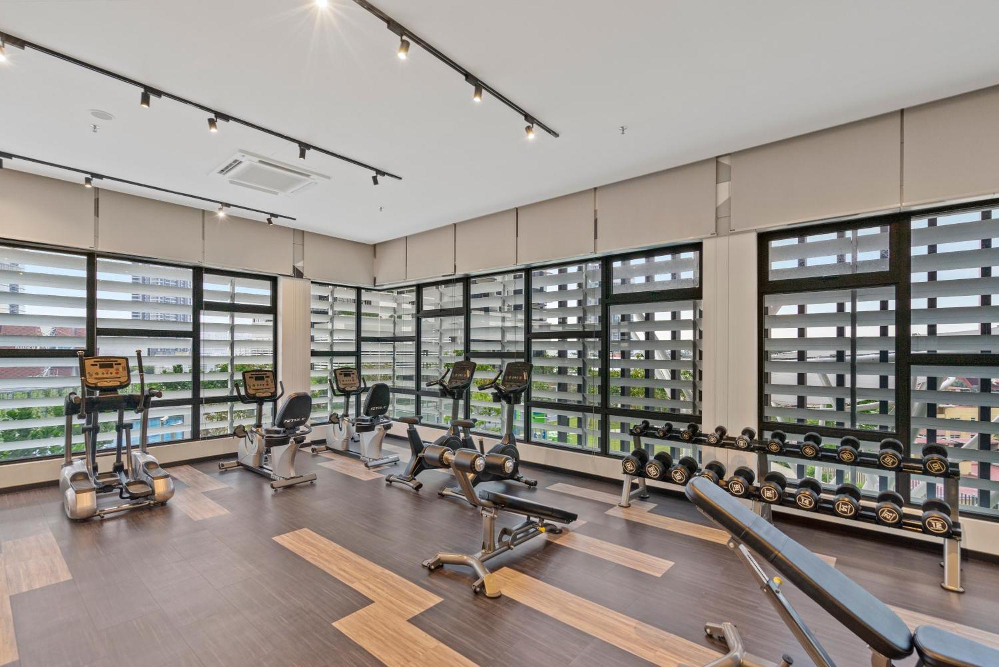 Highpark Suites At Petaling Jaya, Kelana Jaya By Plush Ngoại thất bức ảnh