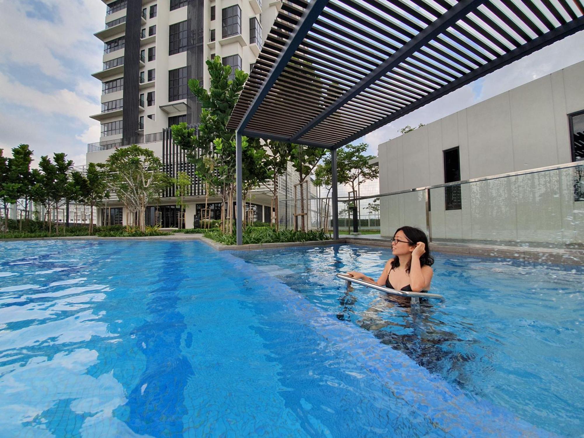 Highpark Suites At Petaling Jaya, Kelana Jaya By Plush Ngoại thất bức ảnh